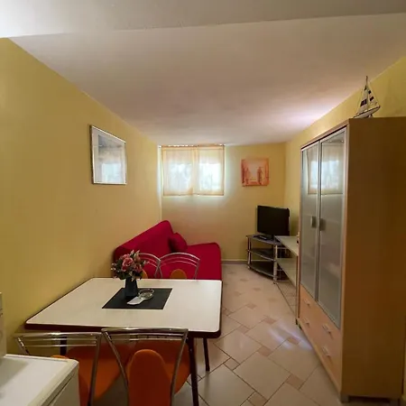 Apartaments Remi Starigrad Paklenica Exterior photo