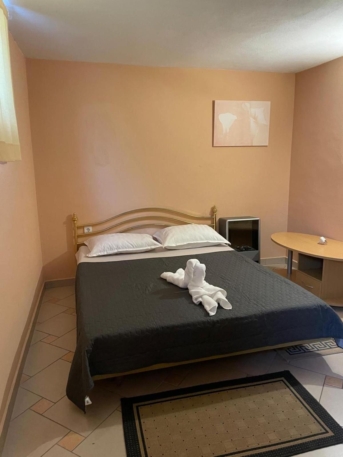 Remi Apartment Starigrad Paklenica